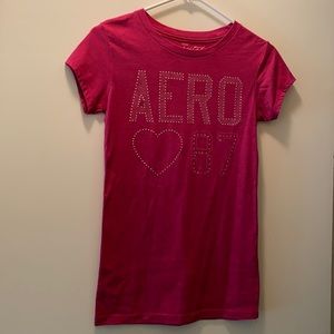 AERO rhinestone tee-NWOT